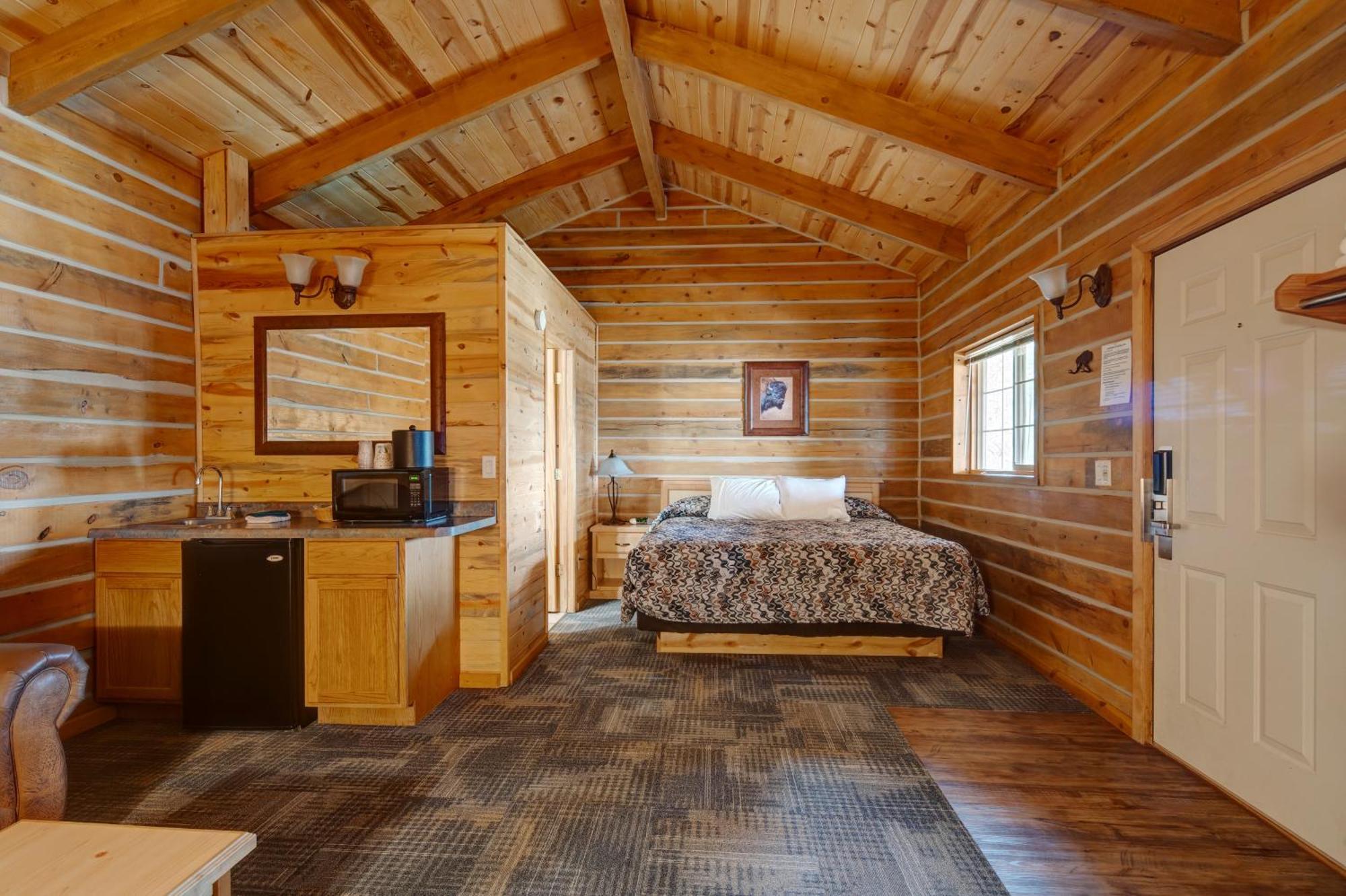 Rock Crest Lodge & Cabins Custer Exterior photo